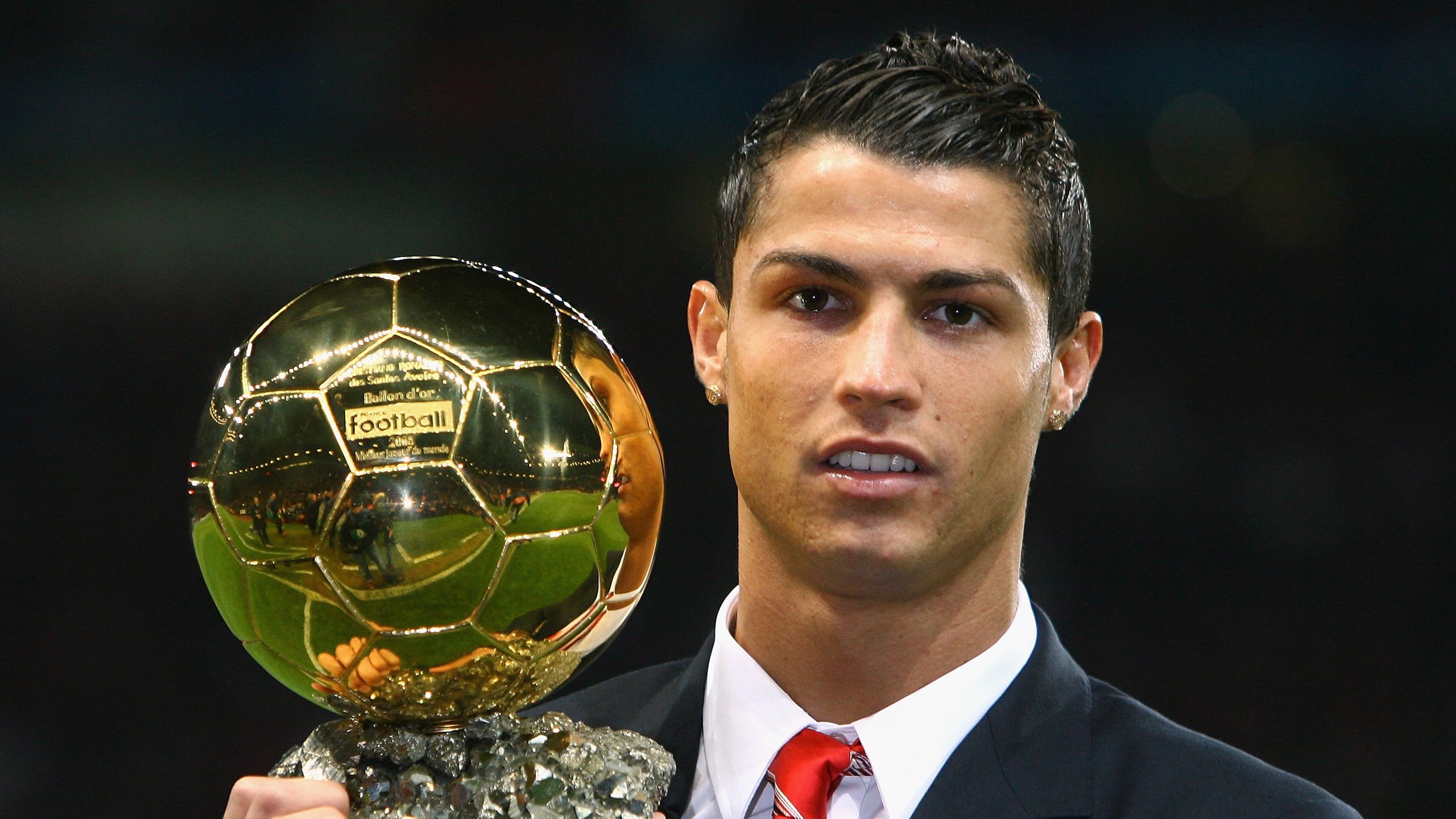 热血擂台！两支劲旅将在场上拼尽全力